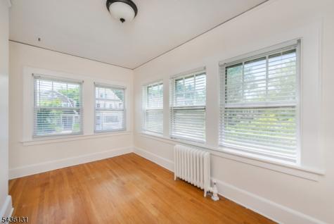 422 Valley Road Montclair NJ 07043