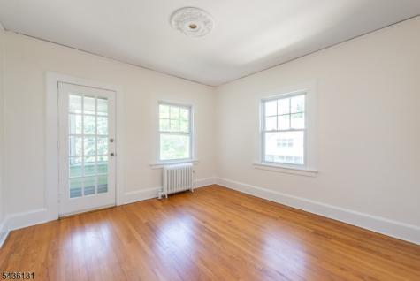 422 Valley Road Montclair NJ 07043