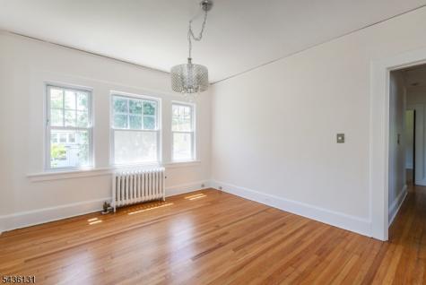 422 Valley Road Montclair NJ 07043