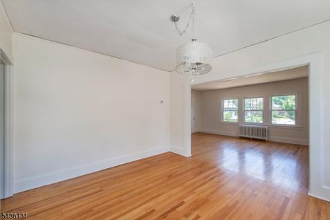 422 Valley Road Montclair NJ 07043