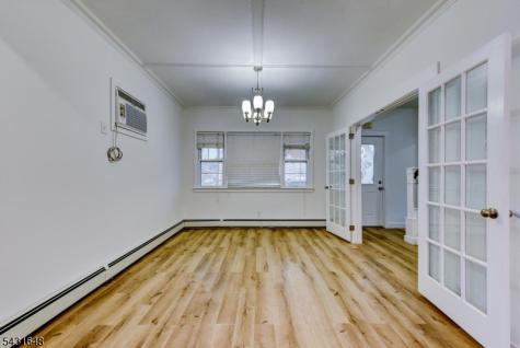40 Grove Street Elmwood Park NJ 07407