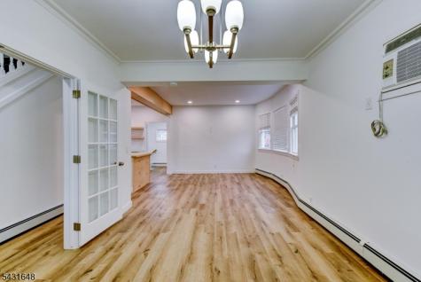 40 Grove Street Elmwood Park NJ 07407
