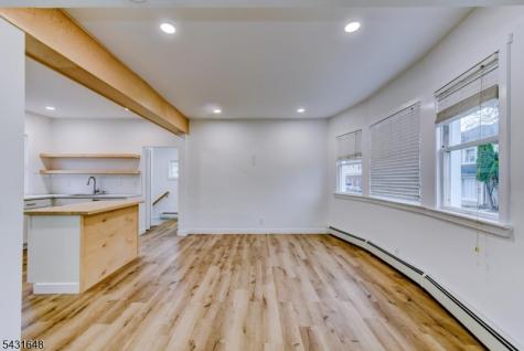 40 Grove Street Elmwood Park NJ 07407