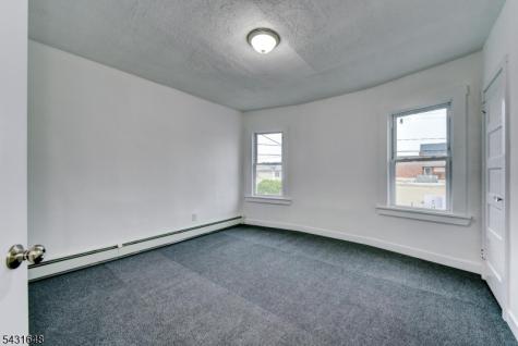 40 Grove Street Elmwood Park NJ 07407