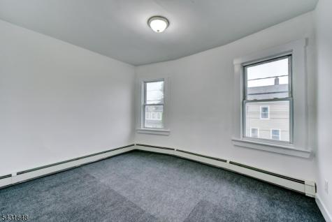 40 Grove Street Elmwood Park NJ 07407