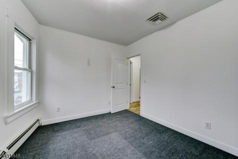 40 Grove Street Elmwood Park NJ 07407