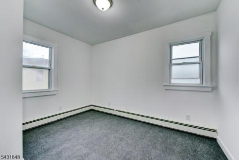 40 Grove Street Elmwood Park NJ 07407