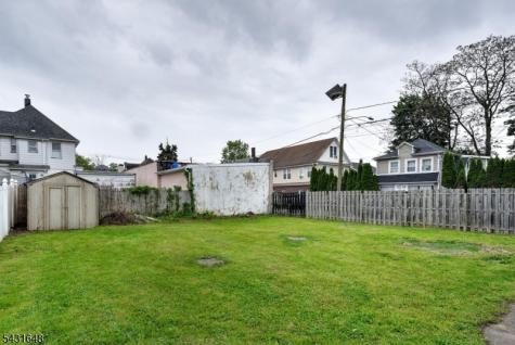 40 Grove Street Elmwood Park NJ 07407