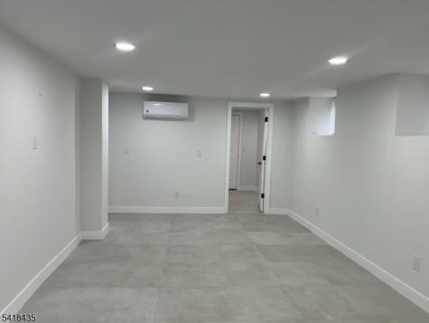 437 Bramhall Avenue Jersey City NJ 07304