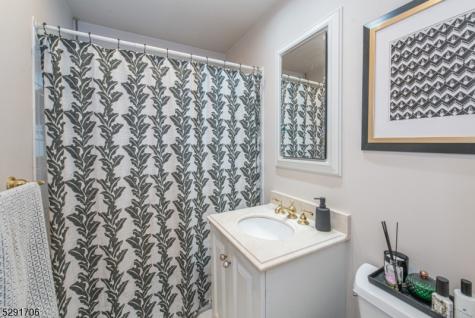 39 Harrison Avenue Montclair NJ 07042