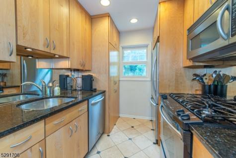 39 Harrison Avenue Montclair NJ 07042