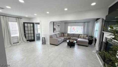 49 Orange Avenue Elmwood Park NJ 07407