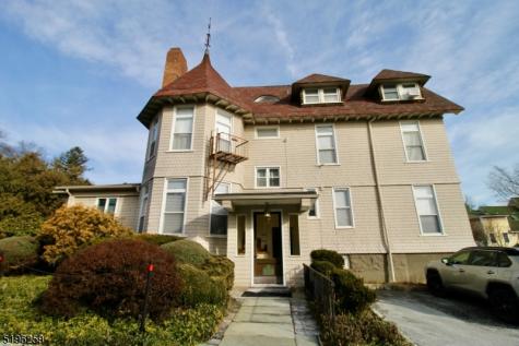 39 N Mountain Avenue Montclair NJ 07042