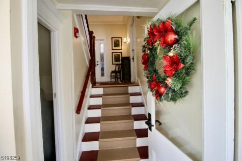39 N Mountain Avenue Montclair NJ 07042