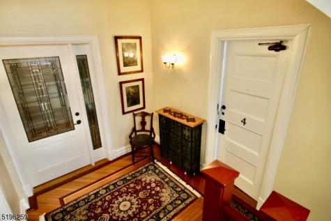 39 N Mountain Avenue Montclair NJ 07042