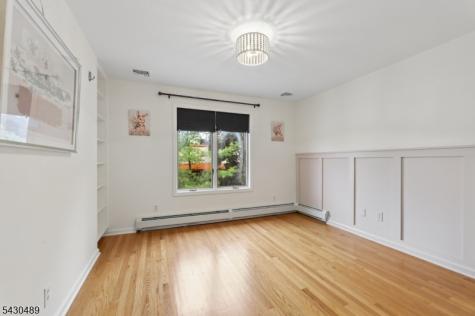 15 W Bradford Avenue Cedar Grove NJ 07009