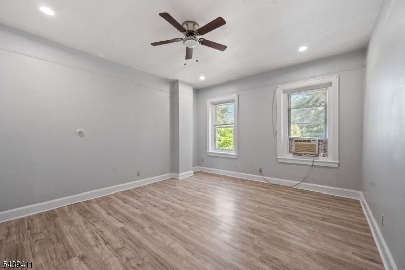 107 Macarthur Avenue Sayreville NJ 08872