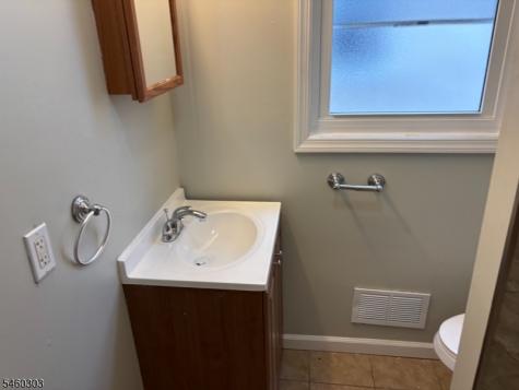 54 Chestnut Street East Orange NJ 07018