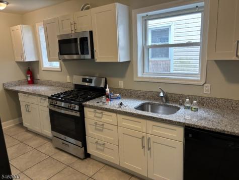 54 Chestnut Street East Orange NJ 07018