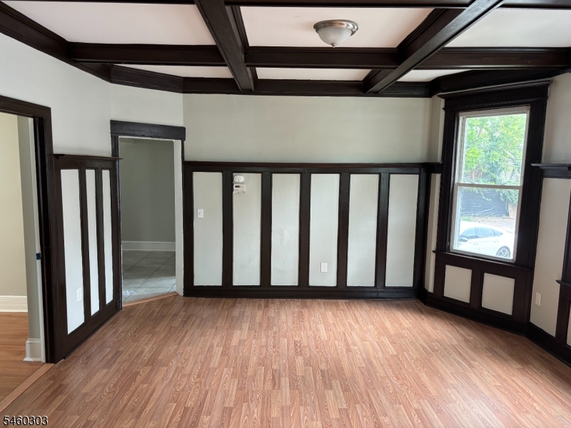 54 Chestnut Street East Orange NJ 07018