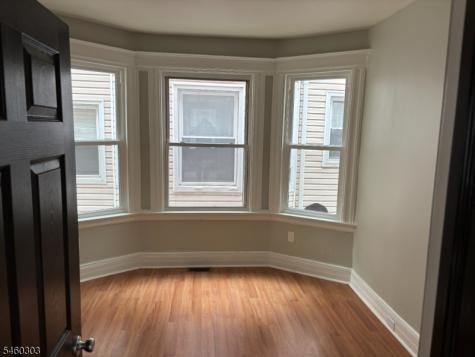 54 Chestnut Street East Orange NJ 07018