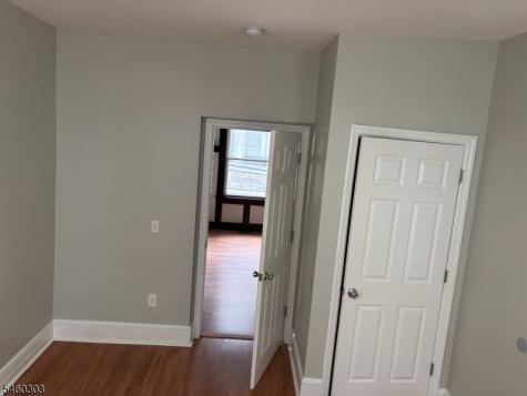 54 Chestnut Street East Orange NJ 07018