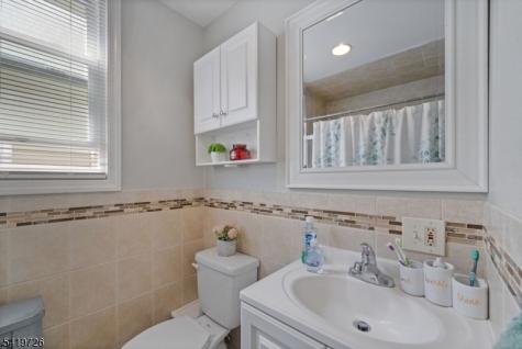 144 Bellevue Street Elizabeth NJ 07202
