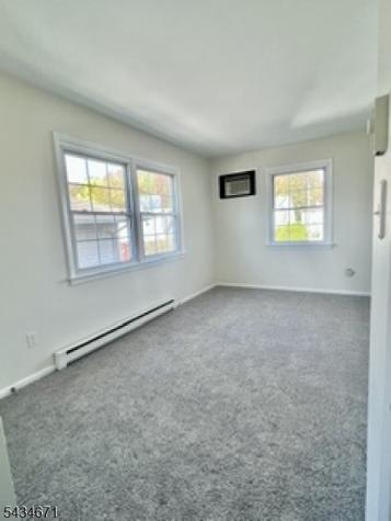 283 Orchard Street Elmwood Park NJ 07407
