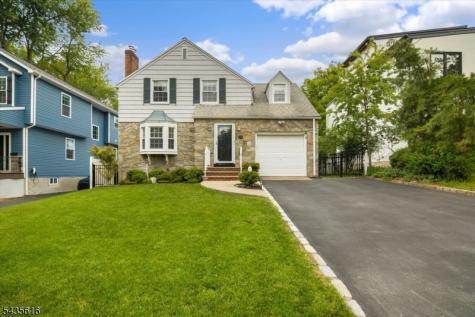 36 Amelia Avenue Livingston NJ 07039