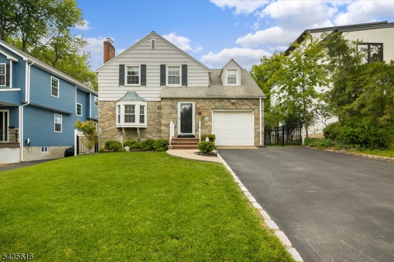 36 Amelia Avenue Livingston NJ 07039