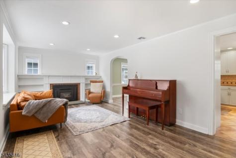 36 Amelia Avenue Livingston NJ 07039