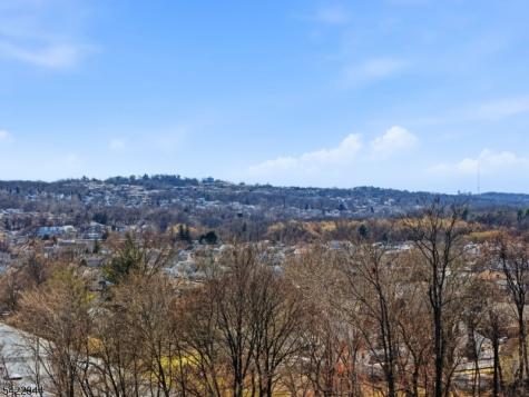 95 Shepherds Lane Totowa NJ 07512