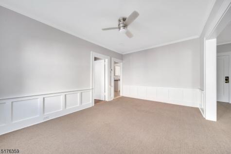 23 Oxford Street Montclair NJ 07042