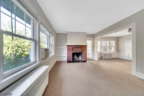 23 Oxford Street Montclair NJ 07042