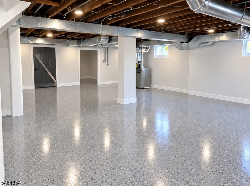 84 2ND Avenue Raritan NJ 08869