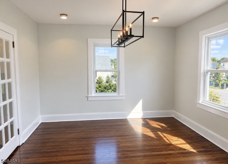84 2ND Avenue Raritan NJ 08869