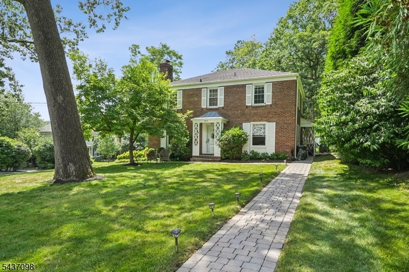 305 Lupine Way Millburn NJ 07078