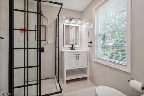 305 Lupine Way Millburn NJ 07078