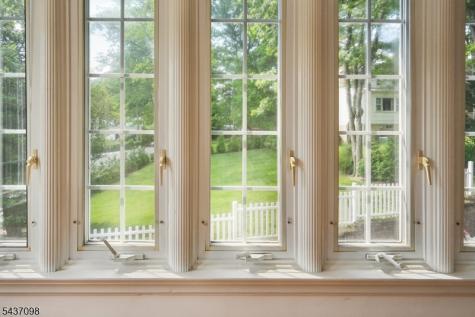 305 Lupine Way Millburn NJ 07078