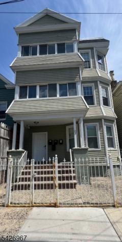 23 Elliott Street Newark NJ 07104