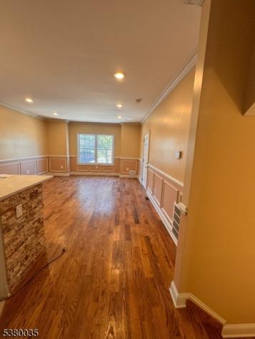 90 Seaview Avenue Jersey City NJ 07305