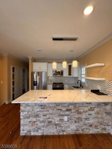 90 Seaview Avenue Jersey City NJ 07305