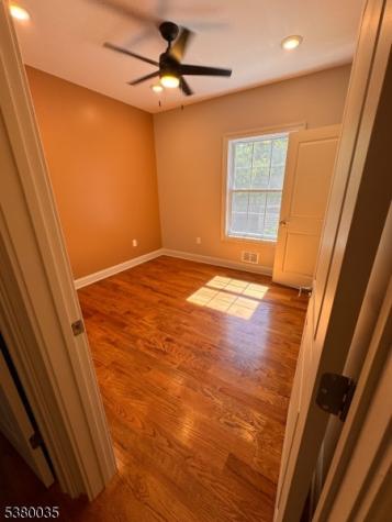 90 Seaview Avenue Jersey City NJ 07305