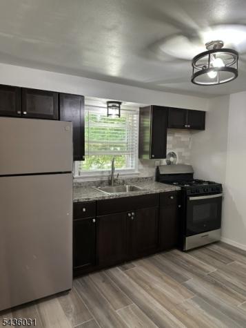 929 Warren Street Roselle NJ 07203