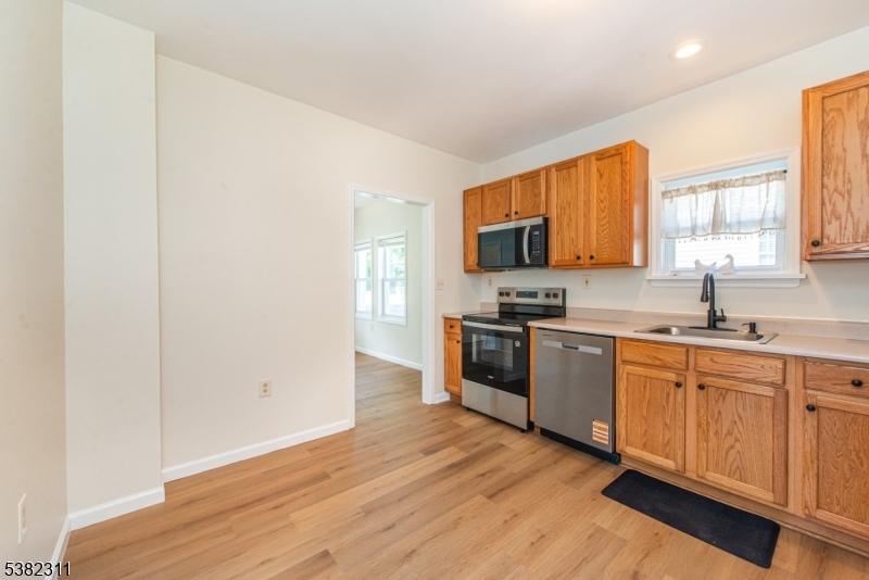 9 Wausau Street Ogdensburg NJ 07439