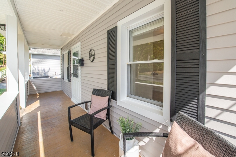9 Wausau Street Ogdensburg NJ 07439