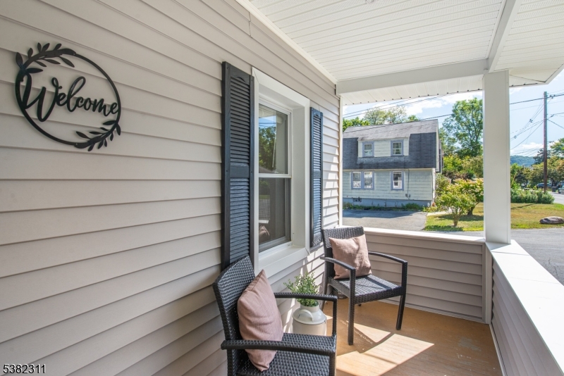 9 Wausau Street Ogdensburg NJ 07439
