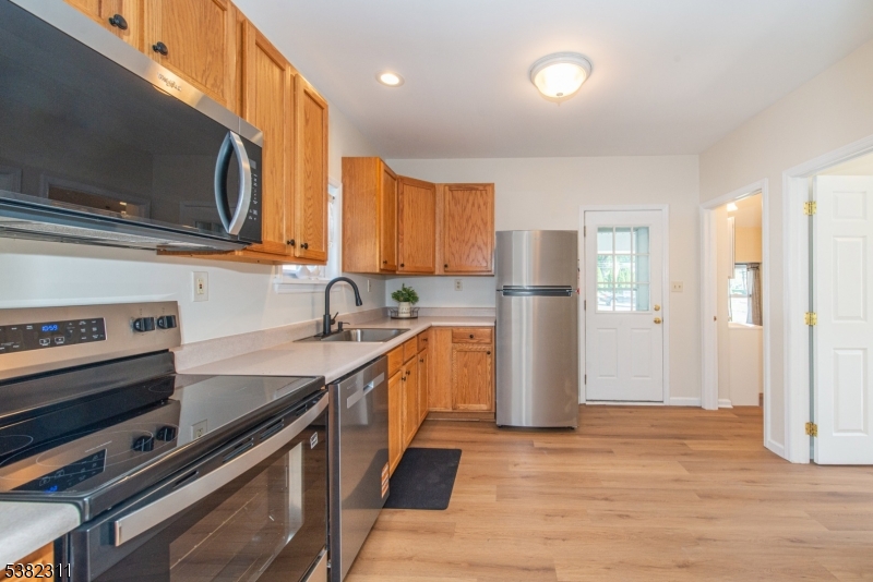 9 Wausau Street Ogdensburg NJ 07439