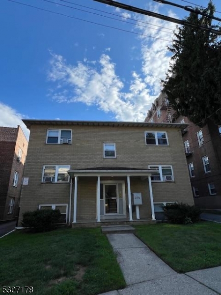 279 Chestnut Street Nutley NJ 07110