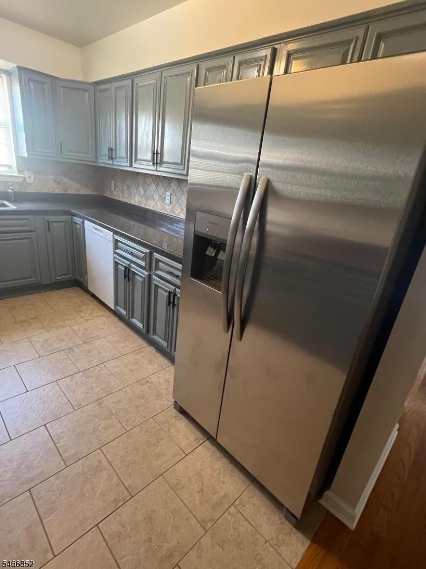 75 Littleton Avenue Newark NJ 07107